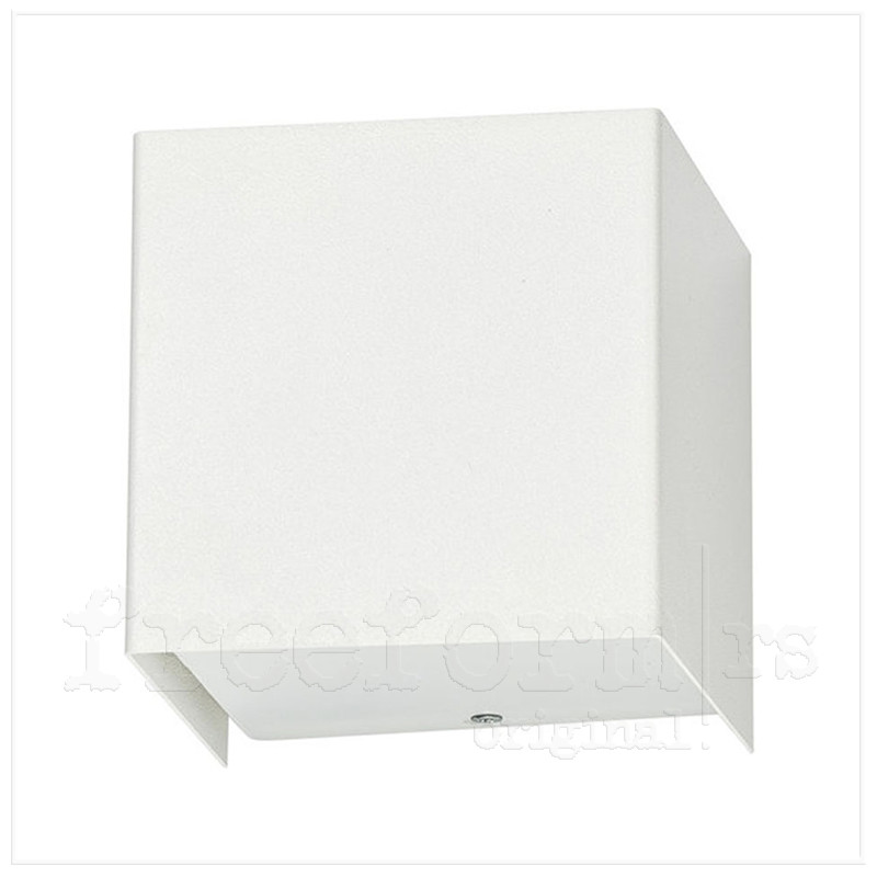 NOWODVORSKI CUBE white 5266 NOWODVORSKI CUBE white 5266